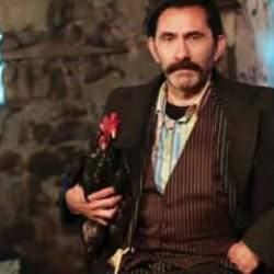 &Uuml;nl&uuml; oyuncu Peker A&ccedil;ıkalın tanınmaz hale geldi! G&ouml;renler hayatının şokunu yaşadı