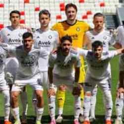 3 yıl önce Süper Lig'deydiler: Kazanamayınca 3. Lig'e düştüler