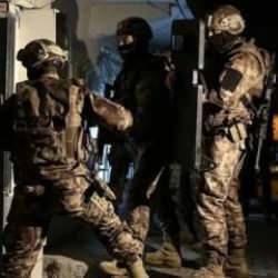 Bakan Yerlikaya duyurdu! Dev operasyon, 158 g&ouml;zaltı!