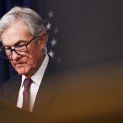 Fed Başkanı Powell'den faiz mesajı: ABD ekonomisindeki son durumu paylaştı!