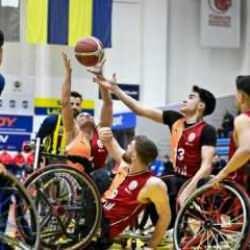 Galatasaray, finalde Fenerbahçe'yi yenerek şampiyon oldu