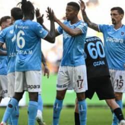 Golcü sahneye çıktı! Trabzonspor deplasmanda 3 puanı kaptı