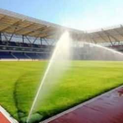 Hep merak ediliyordu: Ma&ccedil;lardan &ouml;nce sahanın neden sulandığı ortaya &ccedil;ıktı