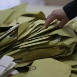 CHP İmamoğlu operasyonundan beklediği sonucu alamadı! 3 ankette dikkat çeken sonuçlar