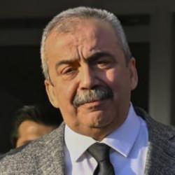 Son Dakika: Sırrı Süreyya Önder'in sağlık durumuna ilişkin yeni gelişme