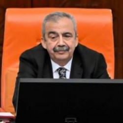 Sırrı Süreyya Önder'in son durumu nasıl? Doktorundan açıklama