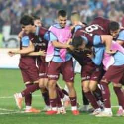 Trabzonspor, G.Saray'a rakip olmak için sahaya çıkacak
