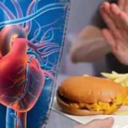 Yediğiniz her lokmaya dikkat! Kalbin en b&uuml;y&uuml;k d&uuml;şmanları bunlar!