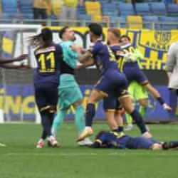 Süper Lig'in efsane takımı için 1. Lig'de tehlike çanları...