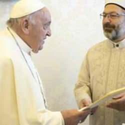 Ali Erbaş’tan, Papa Franciscus için taziye mesajı