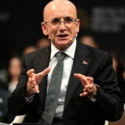 Bakan Şimşek'ten ABD'de heyecanlandıran açıklama: Devasa ölçek Türkiye'ye aktarılacak!