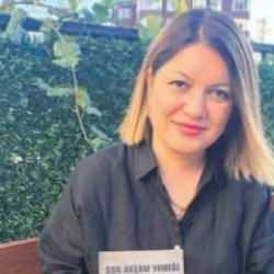 Depremde oğlu ve eşini kaybeden kadın kanseri yendi! İkinci kitabını çıkardı