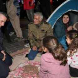 Esenyurt Belediyesi tüm ekipleriyle sahada