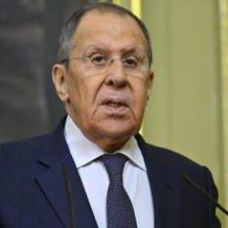 Lavrov: Rusya askeri hedefleri vurmaya devam edecek