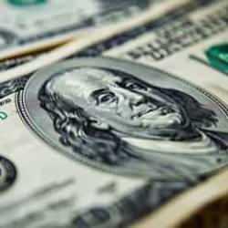 Gümrük ateşi söndü, dolar hareketlendi