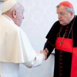 Trump desteği ile biliniyordu... Kardinal Burke 'Papalık' için yeniden gündemde!