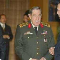 T&uuml;rkiye'yi kritik eşikten d&ouml;nd&uuml;ren hamle! E-muhtıra s&uuml;recinde Bah&ccedil;eli'nin rol&uuml;