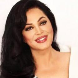 Usta isim T&uuml;rkan Şoray &ccedil;ok değişti! Son hali sevenlerinde şok etkisi oluşturdu