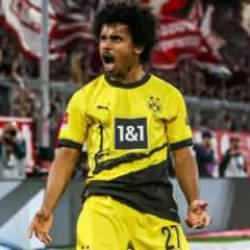 Dünyaca ünlü futbolcu Türkçe şarkı söyledi! O anlar sosyal medyada gündem oldu