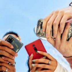 Dikkat: Güvenlik açığı olan 4 telefon ve 1 hoparlör toplatılıyor!