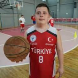 Her gittikleri turnuvadan madalyayla dönüyorlar: Takım sadece 6 yıllık