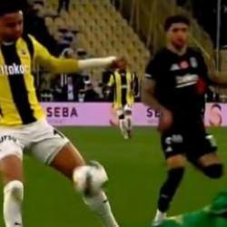 Kadıköy'de hakeme penaltı isyanı! Fenerbahçeliler çıldırdı