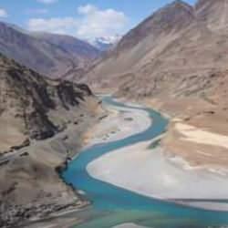 Pakistan'dan Hindistan'a "İndus Nehri" uyarısı