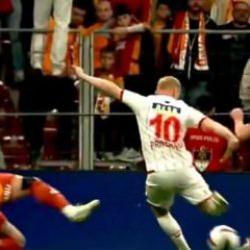 Rams Park'ta tartışmalı pozisyon! Sivasspor'un golü iptal edildi