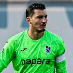 Trabzonspor kafilesi İstanbul'a geldi! Maç öncesi Uğurcan Çakır şoku