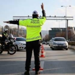 Trafikte yeni dönem! Bu cezalar can yakacak