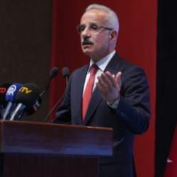 Bakan Uraloğlu: Ulaşım ağlarımız depremi hasarsız atlattı