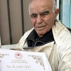101 yaşında gençlere taş çıkarıyor! Şehirde bir gün durmadı
