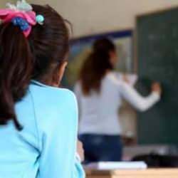 15 bin s&ouml;zleşmeli &ouml;ğretmen alımı i&ccedil;in başvurular bug&uuml;n sona eriyor