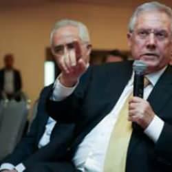 'İçim kan ağlıyor' dedi ve adaylığını açıkladı: Aziz Yıldırım cephesi devrede