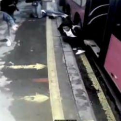 Metrobüs faciasının yeni görüntüleri ortaya çıktı! Kaza anı kamerada