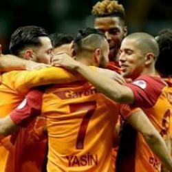 Galatasaray'ın 'Şampiyon' ismiydi: 38 yaşında 21 gol attı, Süper Lig'e göz kırptı
