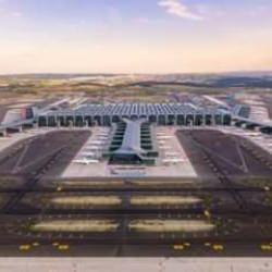 İstanbul'daki havalimanları 39 milyonu taşıdı