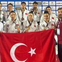 Milli judoculardan 1'i altın 8 madalya