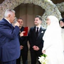 Sultanbeyli Belediye Başkanı Ali Tombaş&rsquo;ın mutlu g&uuml;n&uuml;