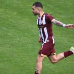 Tam 11 yıl Fenerbahçe'de oynadı: Hakeme hakaret edince men cezası aldı