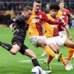 Trabzonspor - Galatasaray! Muhtemel 11'ler