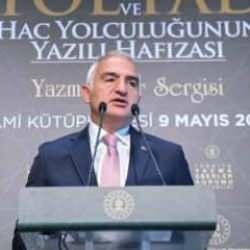 Yazma eserlerle Hac güzergahına yolculuk