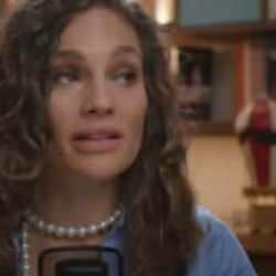 Yılmaz &Ouml;zdil'den sonra Nevşin Meng&uuml; de &Ouml;zg&uuml;r &Ouml;zel'i yerden yere vurdu