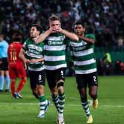33 maçta 39 gol attı! Sporting 71 yıl sonra bir ilki başararak şampiyon!