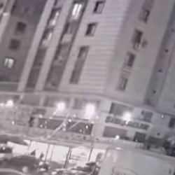 Ataşehir'de feci olay! Dairede doğalgaz parlaması yaşandı, panikleyip 7. kattan atladı