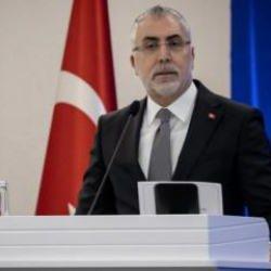 Bakan Işıkhan'dan asgari ücrete ara zam ve ev kadınlarına emeklilik açıklaması