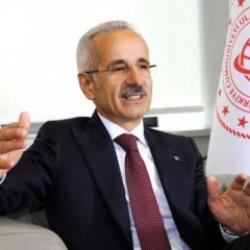 Bakan Uraloğlu duyurdu: Dünyaca ünlü iki turistik tren İstanbul’a geliyor