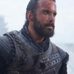 Barış Ardu&ccedil;&rsquo;tan kiracısına dava! Soluğu mahkemede aldı, zararı dudak u&ccedil;uklattı