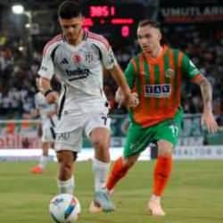 Beşiktaş üçünlücük şansını zora soktu