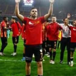 Cardoso tarihe geçti, ilk kez hat-trick yapt